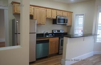 1325 Commonwealth Ave