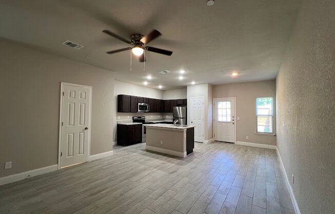 3 beds, 2.5 baths, $1,445, Unit 13312 Reid Meadows