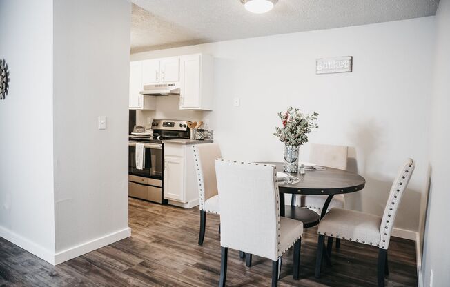 3 beds, 2 baths, 1,250 sqft, $1,695, Unit A101