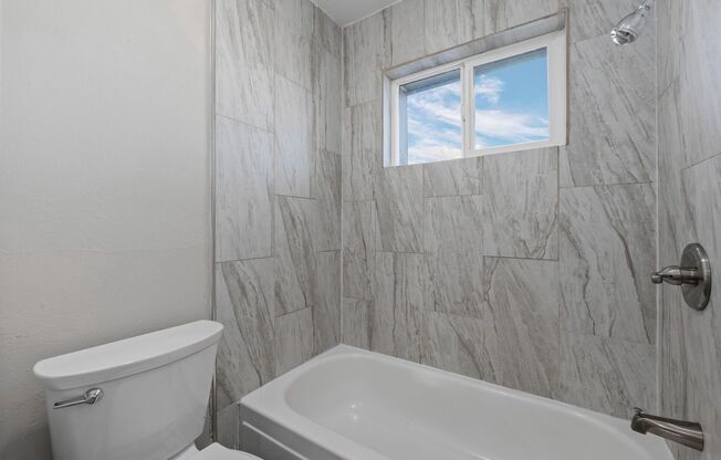 1 bed, 1 bath, 585 sqft, $1,095