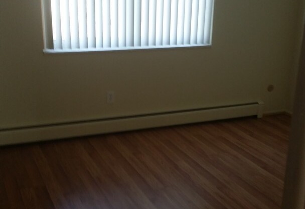 4905 Briarwood LLC