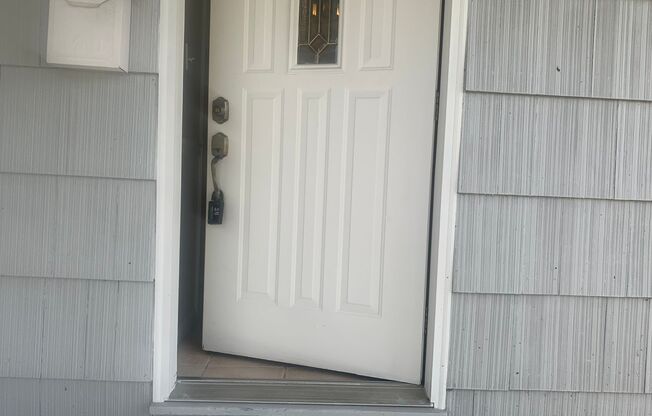 3 bedroom home with new floors