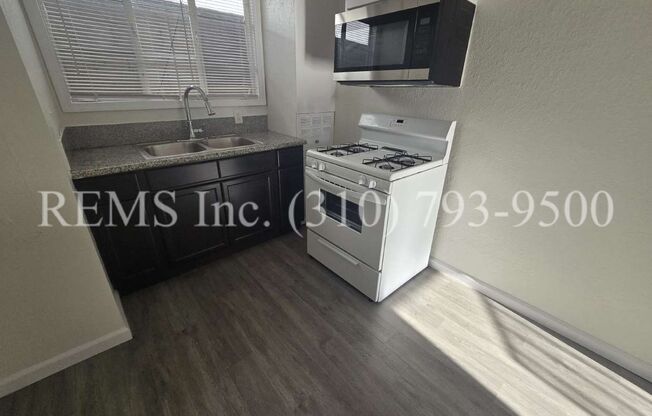 Studio, 1 bath, 342 sqft, $1,475