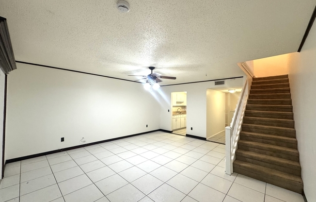 4589 LIGHTHOUSE CIR