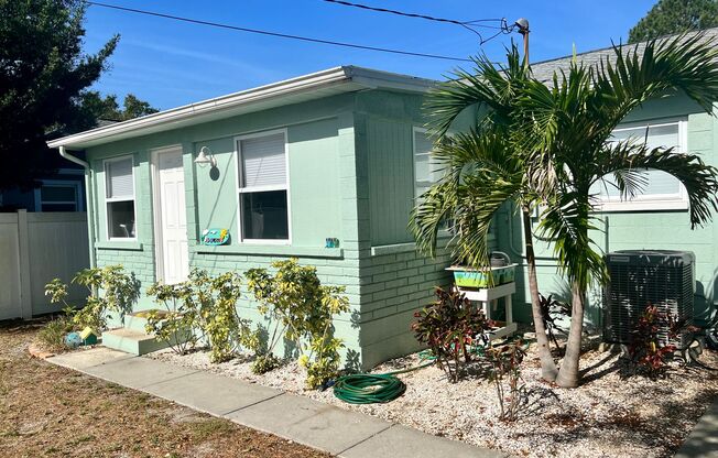 2 Bed/1Bath/1 Car Garage Home