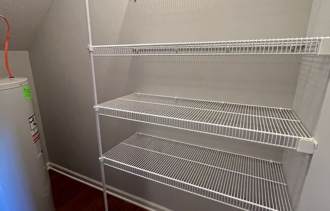 2 beds, 2 baths, $900, Unit 406B