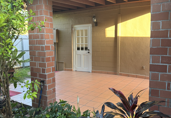 1715 SW 67 CT C