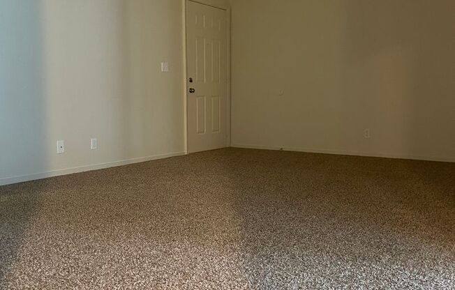 1000 &amp; 1030 Del Sol Place