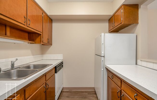 2 beds, 1.5 baths, $1,350, Unit 791 E Thurber Dr Apt. G