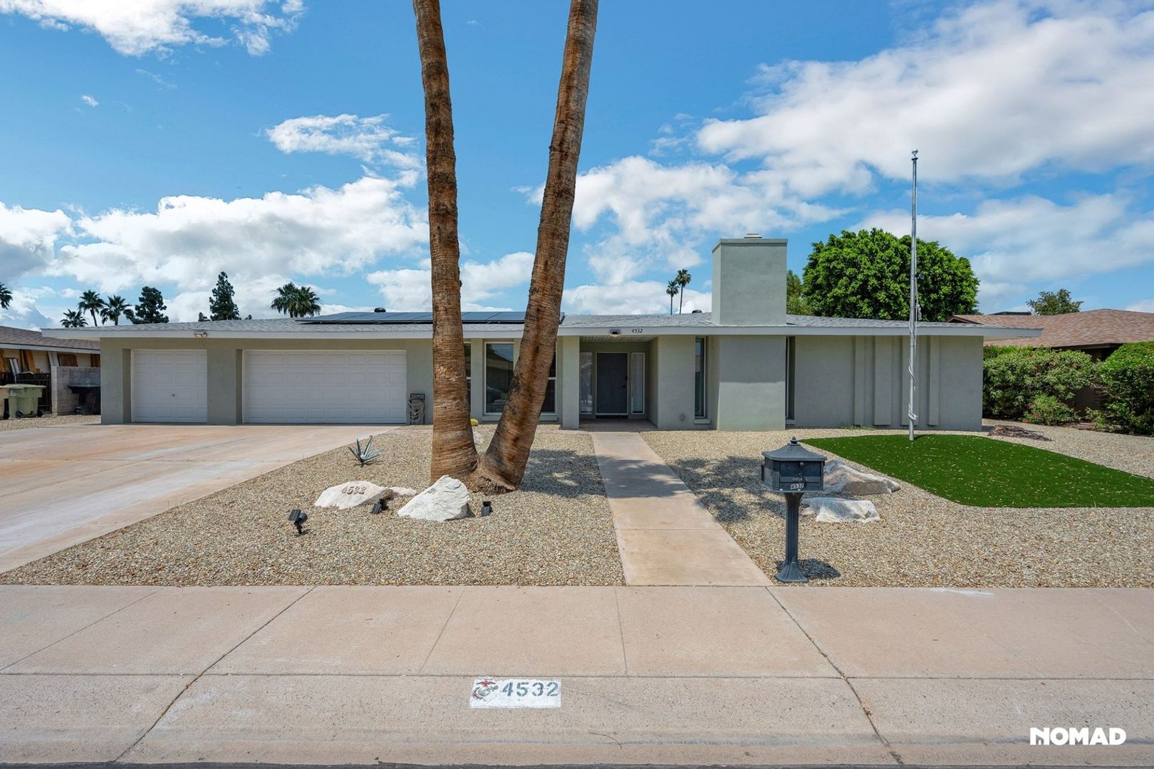 Spacious 5BR House in Glendale
