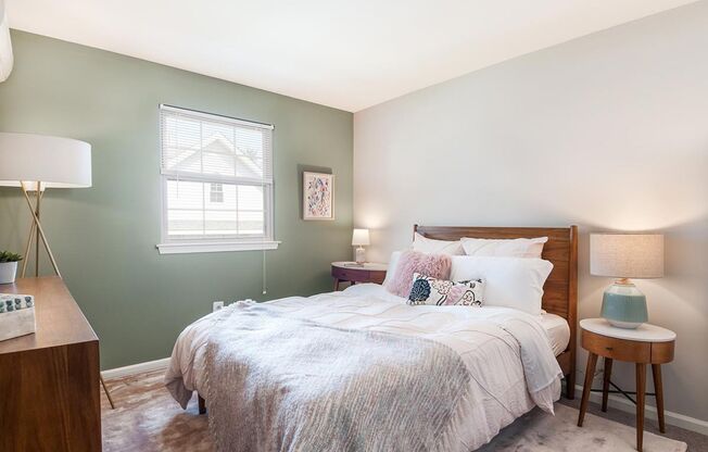 1 bed, 1 bath, 770 sqft, $1,795, Unit B27