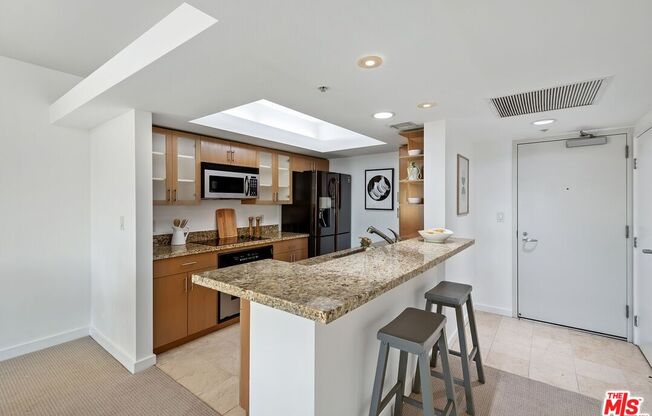 1 bed, 1 bath, 891 sqft, $4,675, Unit 1606
