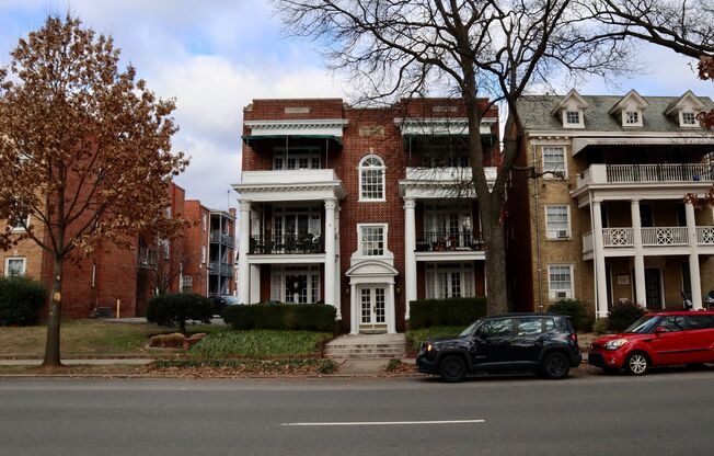 THIS IS THE ONE 2 Bedroom 2 Bath Condo in The Museum District