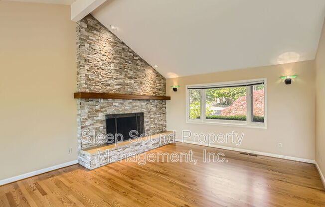 2768 SW SHERWOOD DR