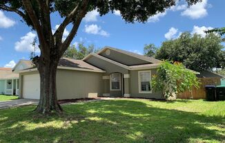 3 Bedroom 2 bathroom home in Orlando's Southchase!