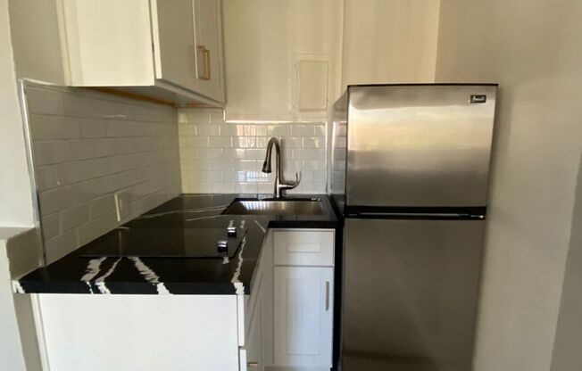 Studio, 1 bath, $1,345, Unit 32