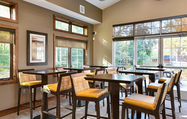 Bass Lake Hills Townhomes - Clubhouse Seating Area