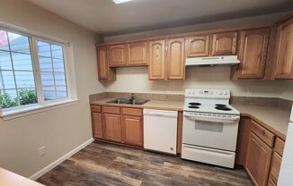 2 beds, 2 baths, $1,695