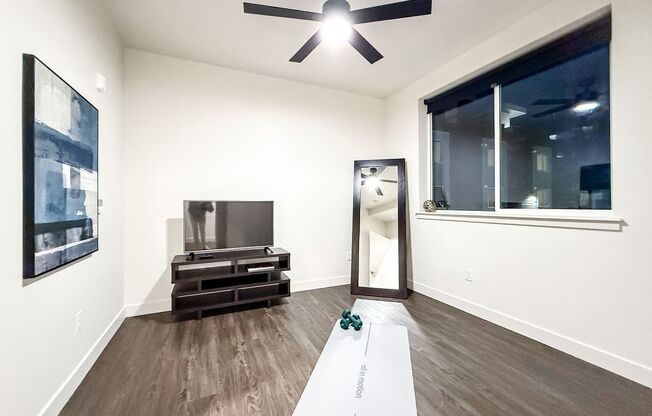 2 beds, 2 baths, 1,141 sqft, $1,845, Unit C130