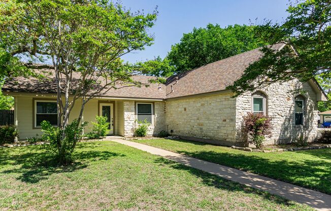 For Lease 501 Elm Ct