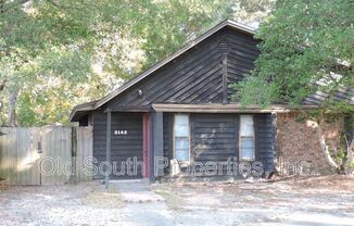 3145 Cedarwood Village Ln