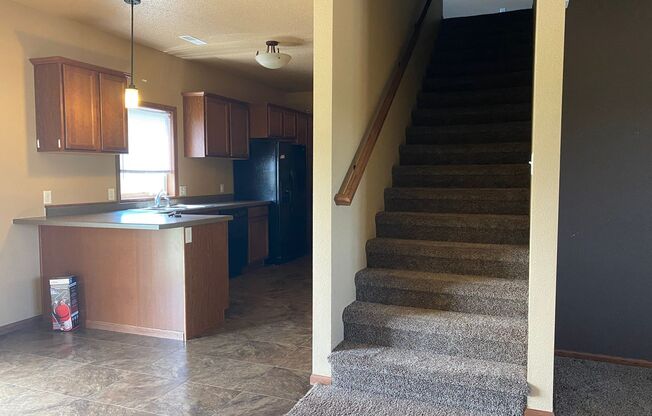 Beautiful, 3 bedroom Townhouse