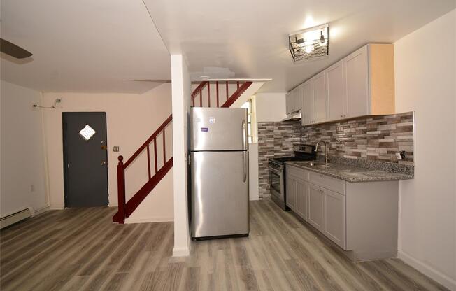 976 GREENE AVE