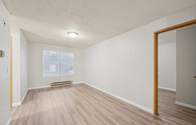2 beds, 1 bath, 687 sqft, $1,995, Unit C404