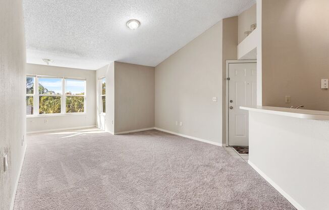 Venetian Place -  833