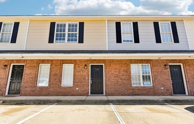 2 beds, 2.5 baths, 1,387 sqft, $1,395, Unit 0174