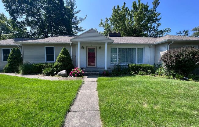 East Grand Rapids Schools - 4 bedroom home