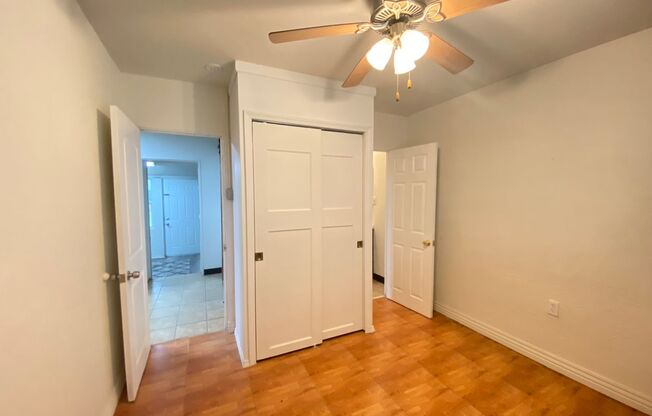 2 beds, 1 bath, $1,400