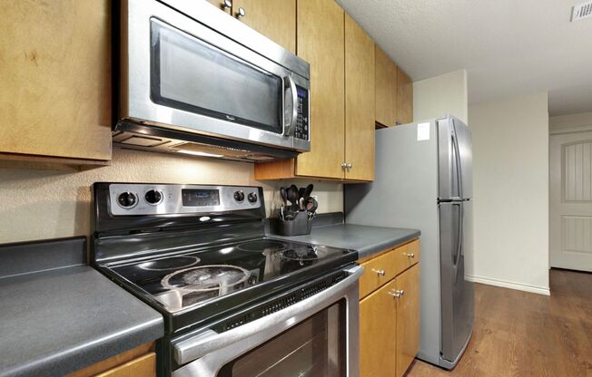 1 bed, 1 bath, 375 sqft, $1,095, Unit 104