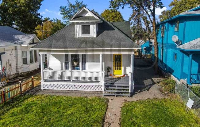 Charming home blocks from Kendall Yards