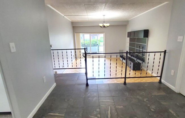 44 BROADLAWN PARK