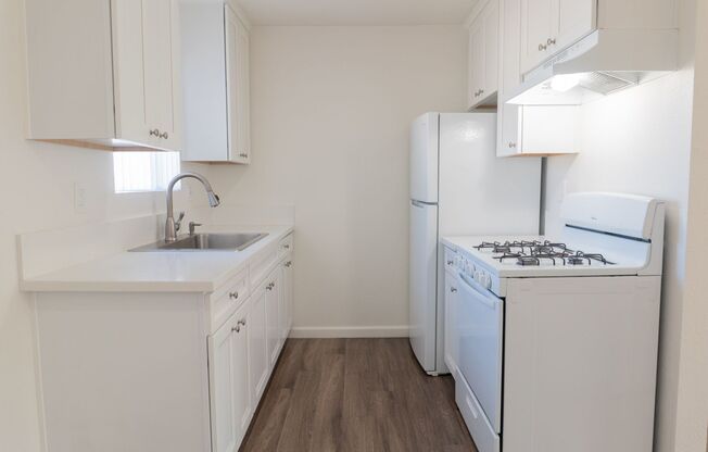 2 beds, 1 bath, 594 sqft, $2,095, Unit 1340-22