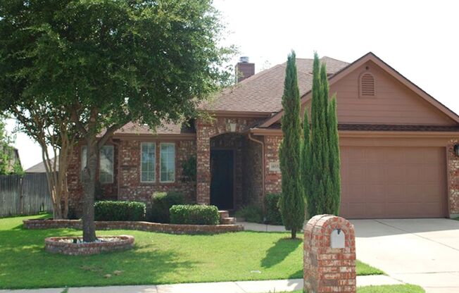 Wonderful 4-2-2 in N Ft. Worth, desirable Keller ISD!