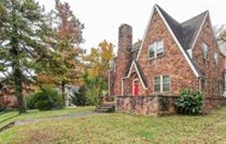 419 Noelton Drive Southwest Apt. 1