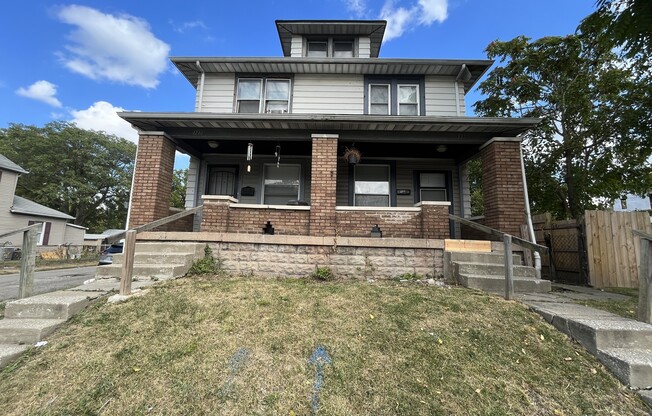 323 N RURAL ST