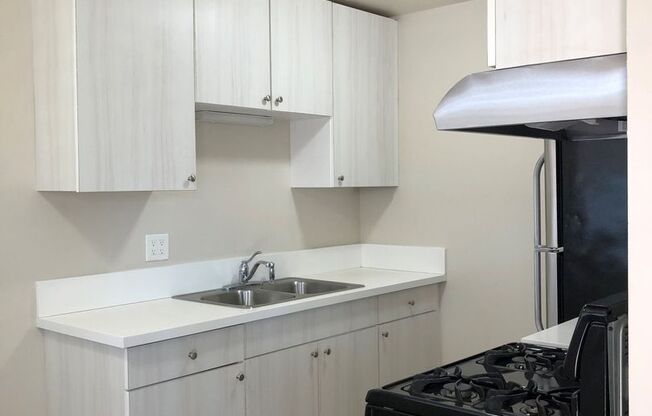 Edward Arms Chula Vista Apartments