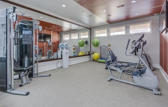 Nickel Creek Apartments in Lynwood, Washington Fitness Center