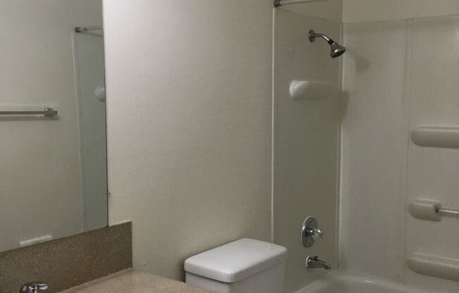 1725 SW Multnomah