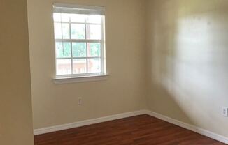 1008 SE 9th Ct