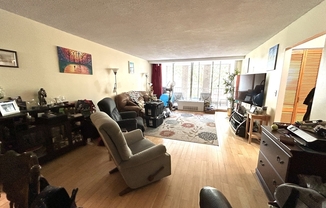1 bed, 1 bath, 870 sqft, $2,900, Unit 310