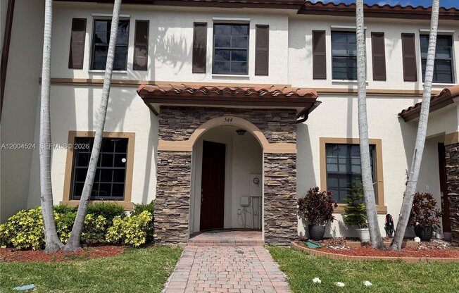 544 SE 32 AVE
