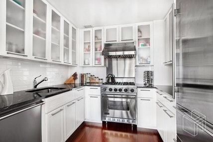 2 beds, 2.5 baths, 1,400 sqft, $11,495, Unit PH2002