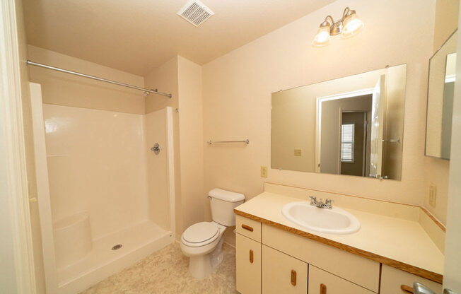 Full Bathroom with Shower at Autumn Lakes Apartments and Townhomes, Mishawaka, IN, 46544