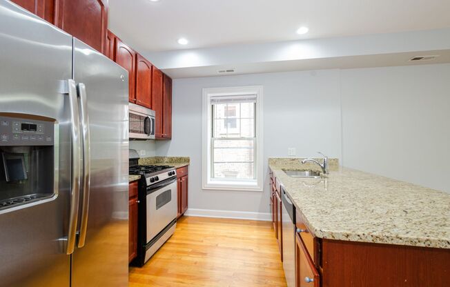 7357-67 N Ashland Ave