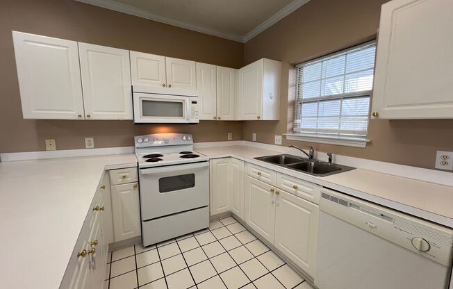 Myrtle Beach - 2 Bedroom / 2 Bath Condo