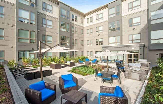 2 beds, 2 baths, 912 sqft, $3,195, Unit 327